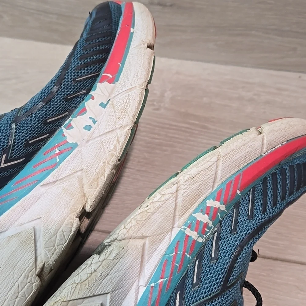 Hoka One One Womens Clifton 4 Athletic Running Sneakers shoes sz 10
